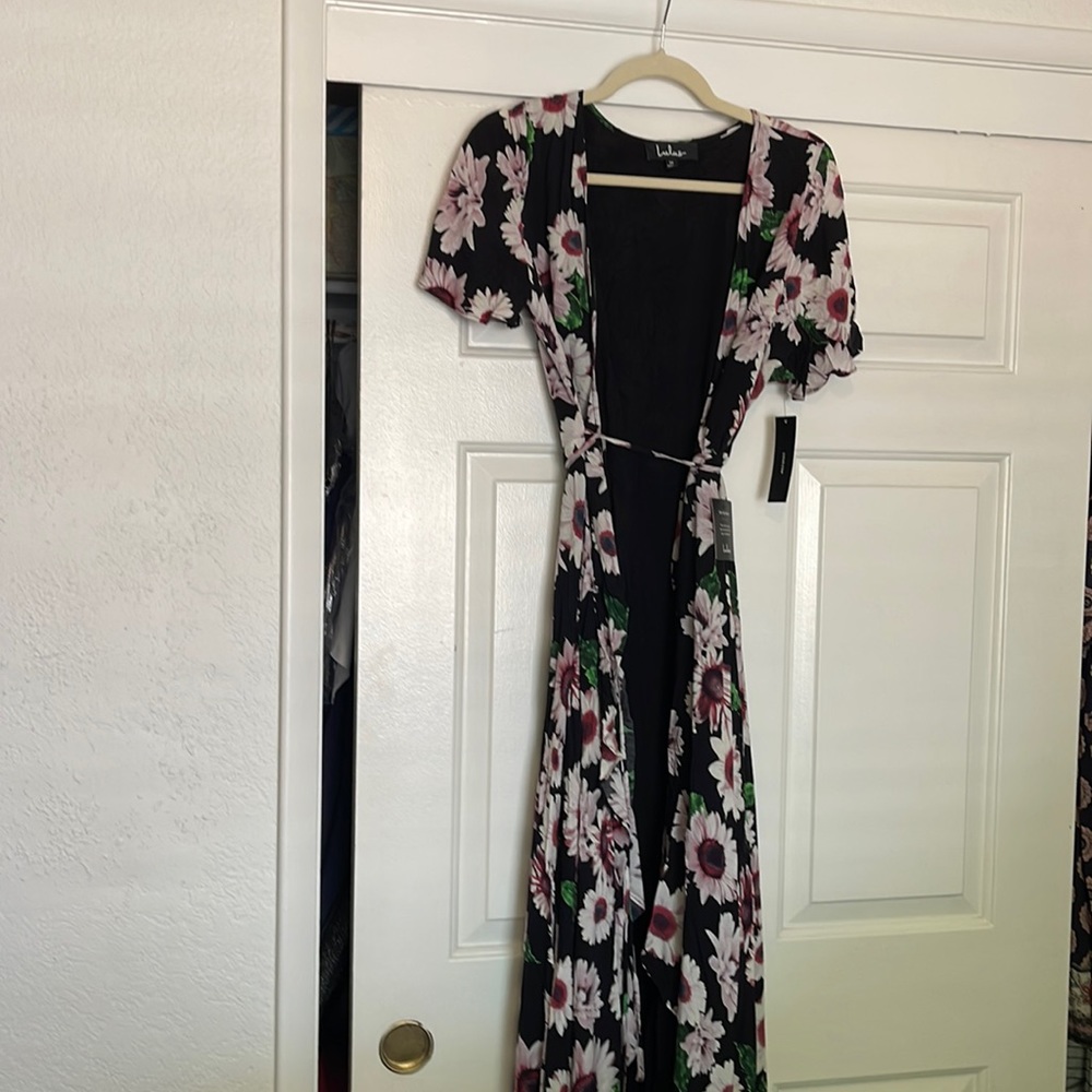 Lulus new maxi wrap dress